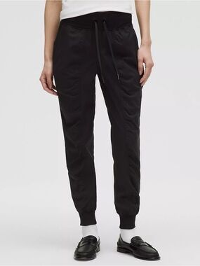 Lululemon Dance Studio Mid-Rise Jogger Full Length